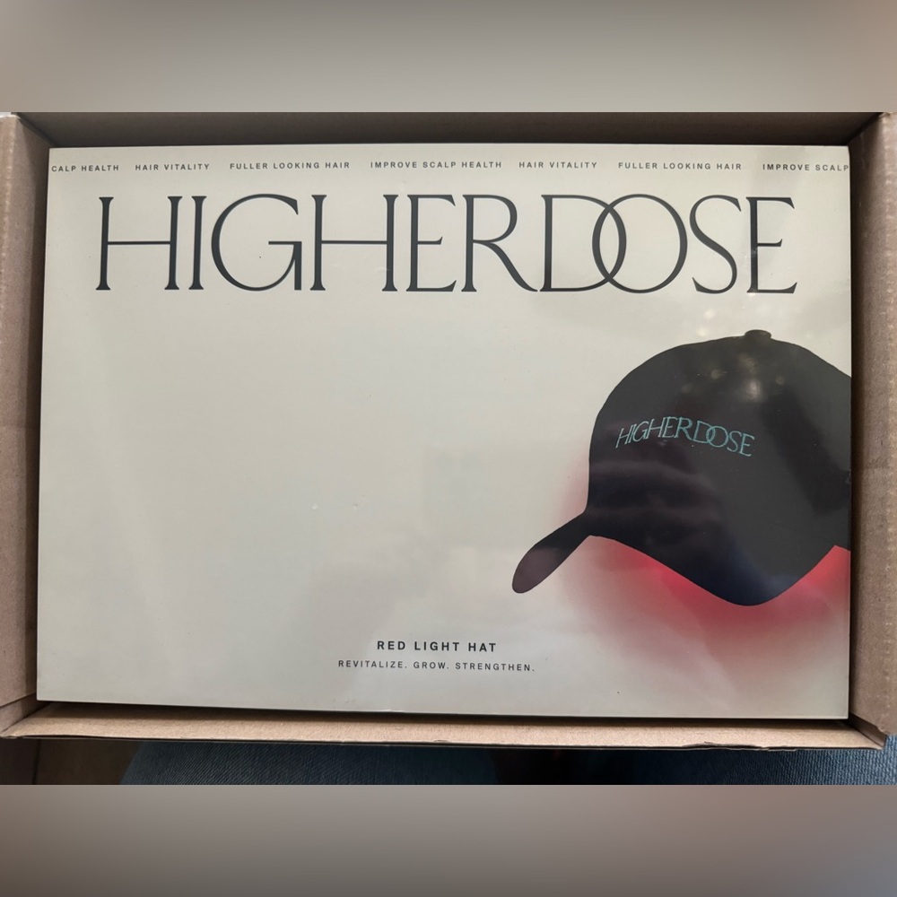 🎉NEW IN BOX🎉 HigherDOSE Red Light Hat